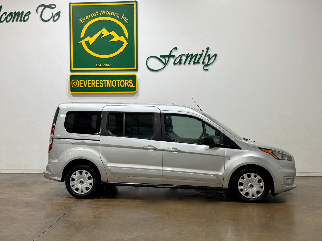 Ford Transit Connect Wagon  2022