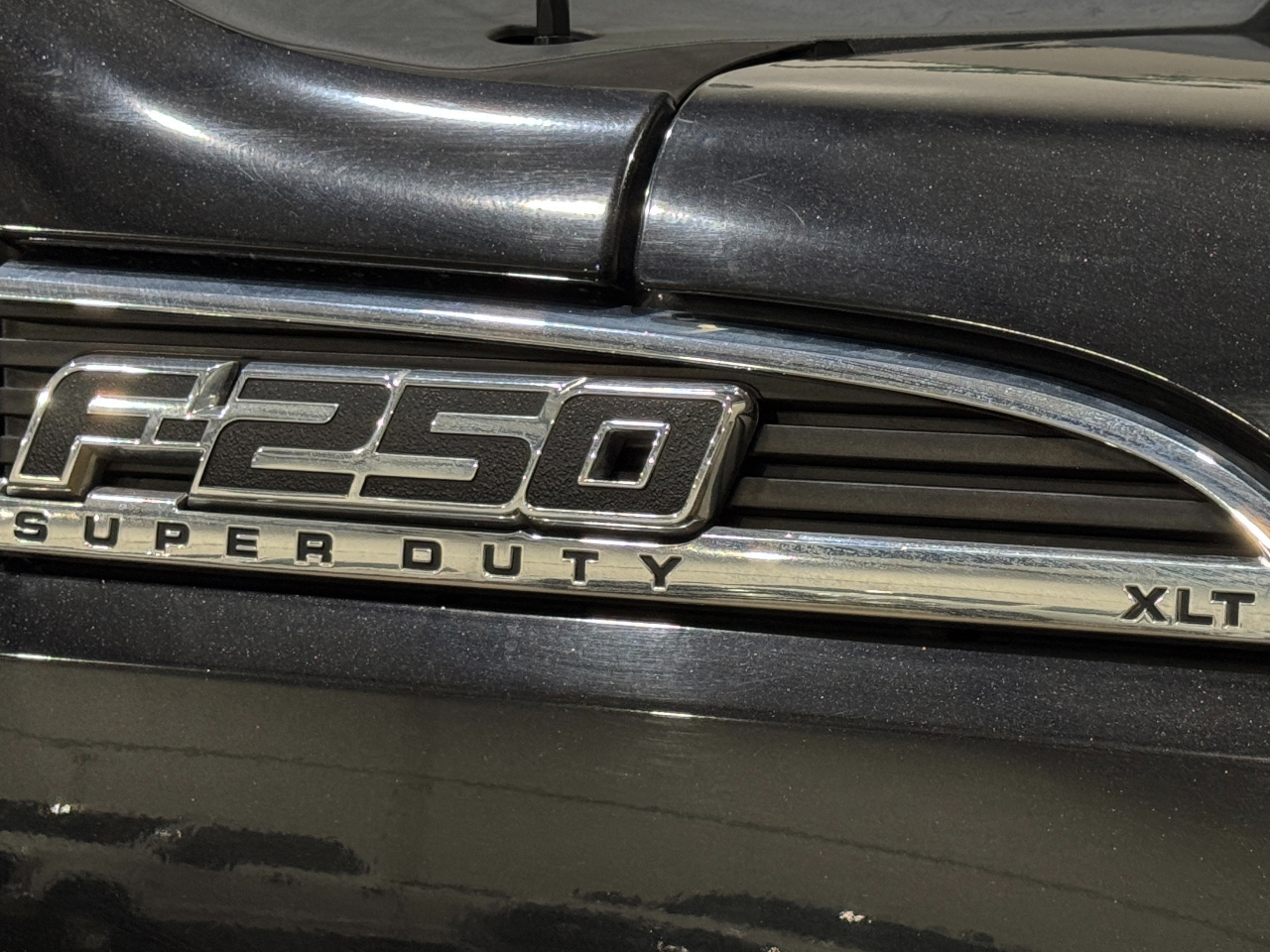 Ford Super Duty F-250 SRW  2012