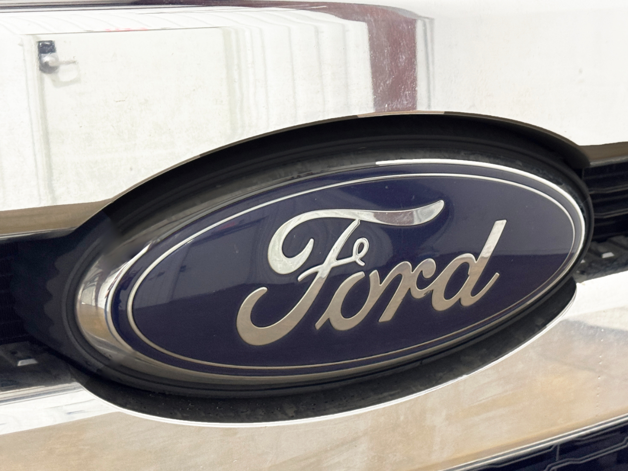 Ford Super Duty F-250 SRW  2012