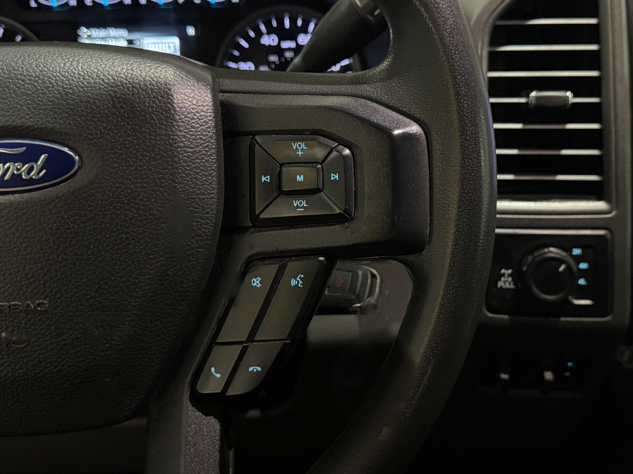 Ford Super Duty F-350 SRW  2022