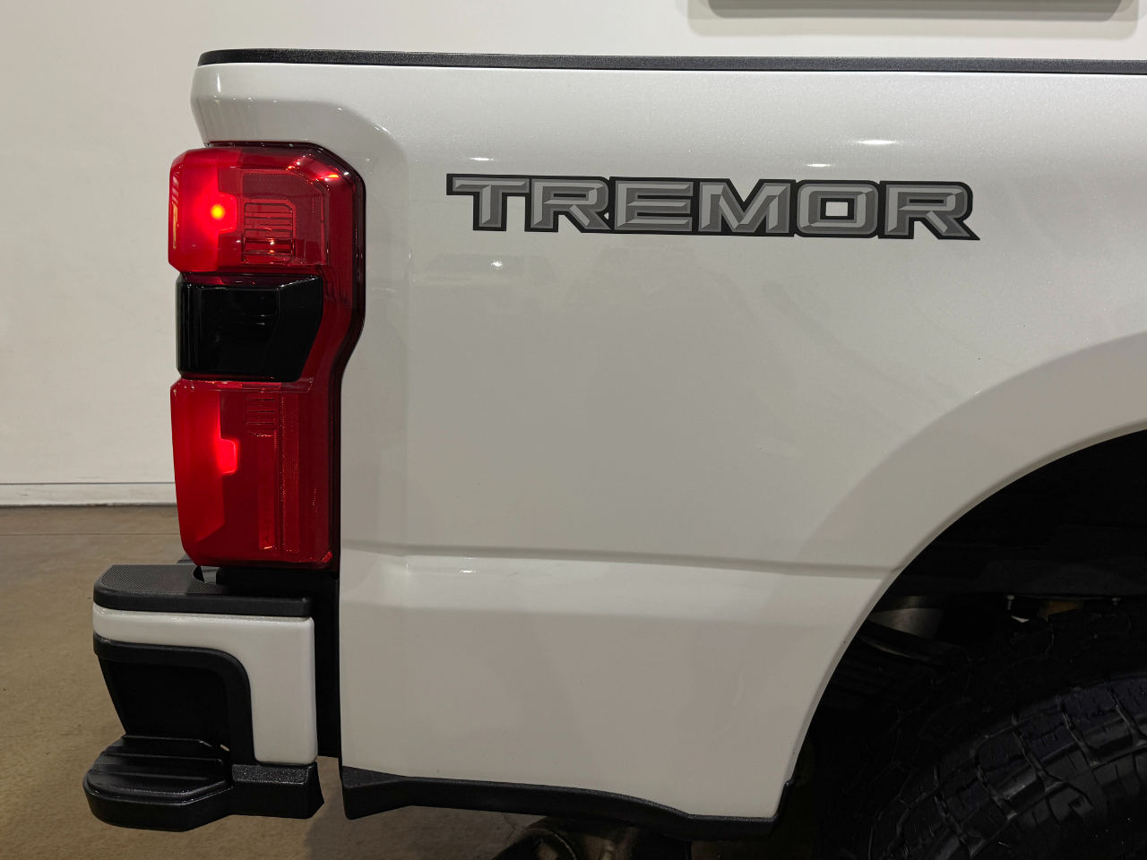 Ford Super Duty F-250 SRW  2024