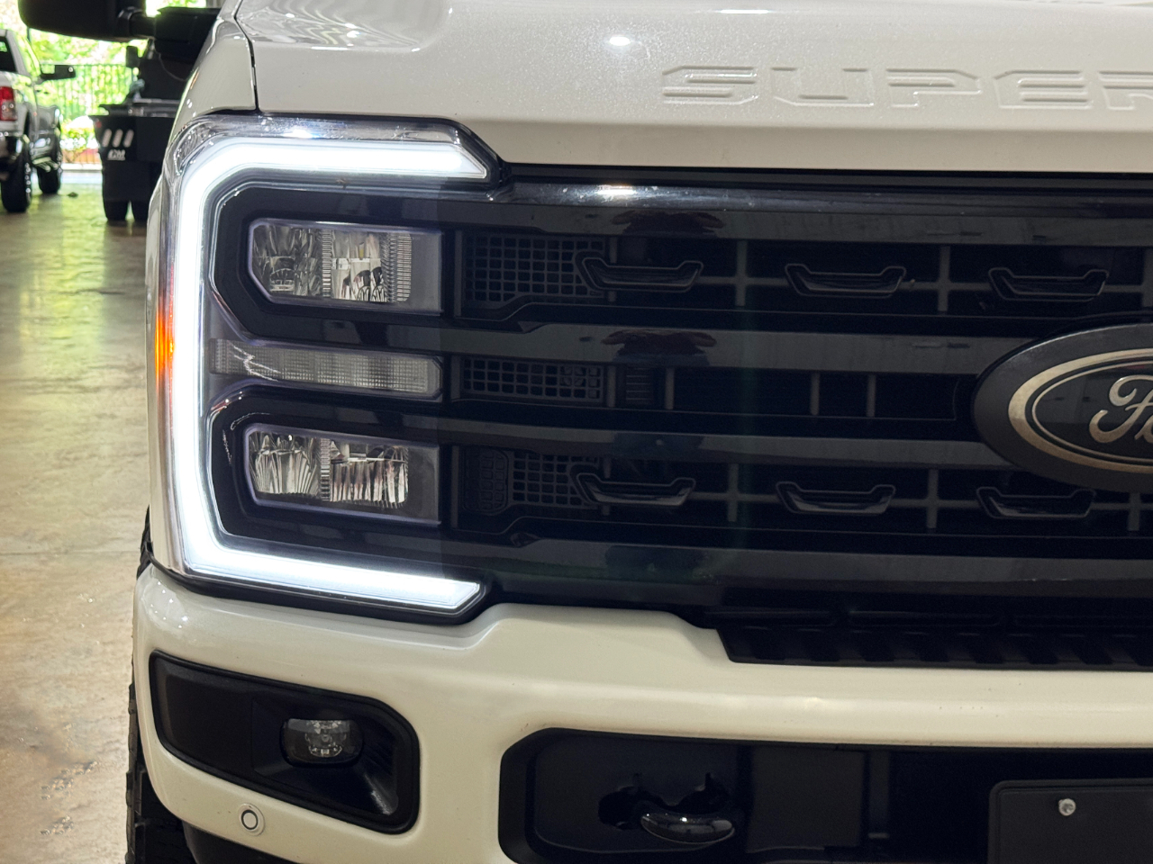 Ford Super Duty F-250 SRW  2024