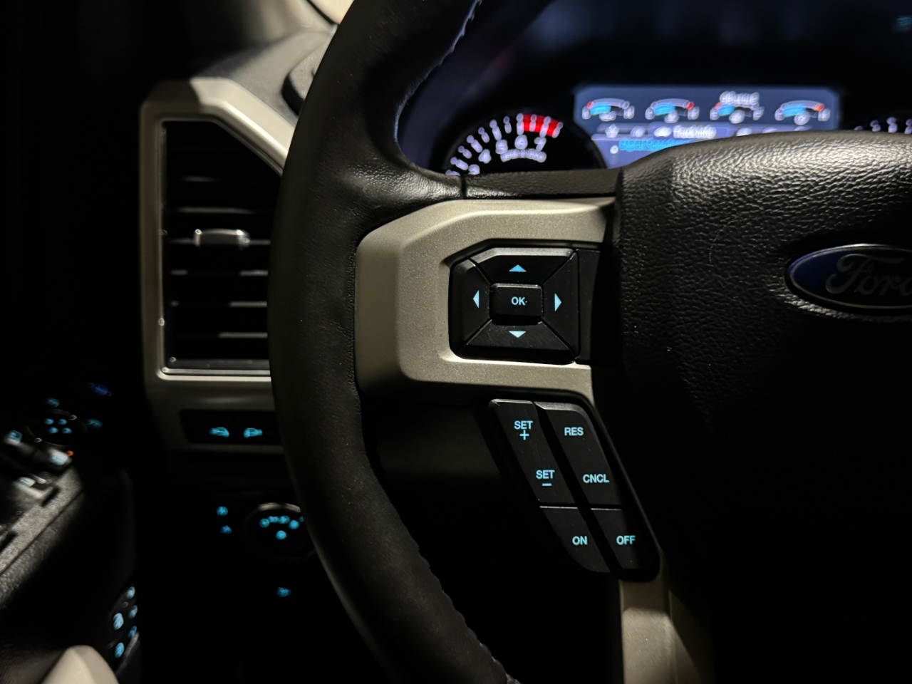 Ford Super Duty F-250 SRW  2020