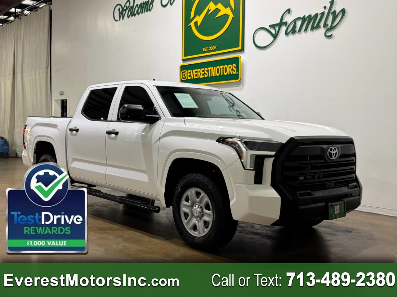 2024 Toyota Tundra SR 4X4 CREWCAB 3.4L V6 GAS 1OWNER