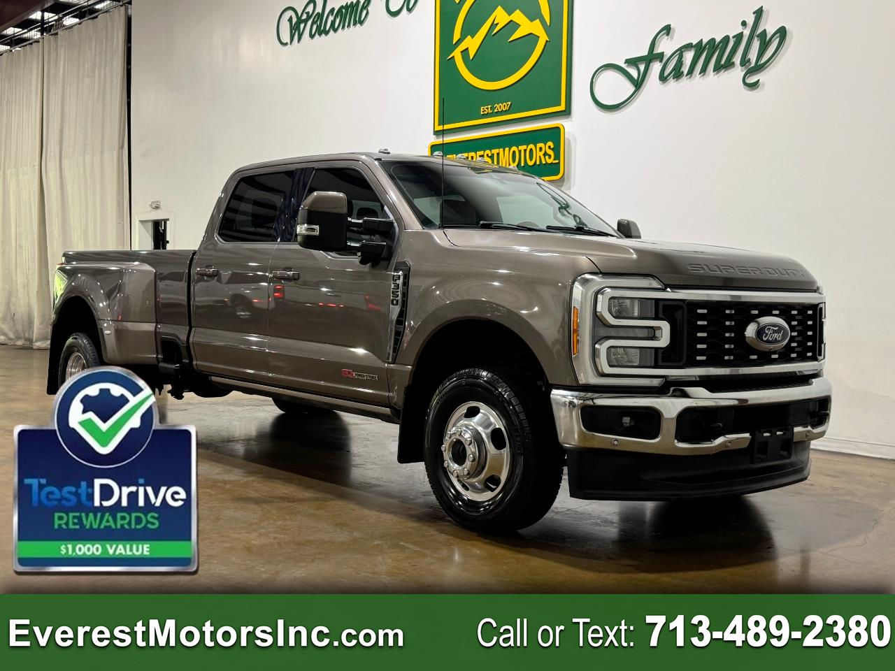 2023 Ford Super Duty F-350 DRW LARIAT ULTIMATE 4X4 CREWCAB 6.7L HO DIESEL 1OWNER