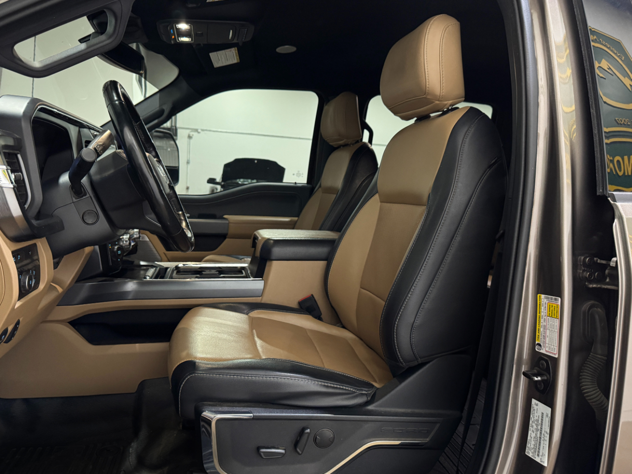 Ford Super Duty F-350 DRW  2023