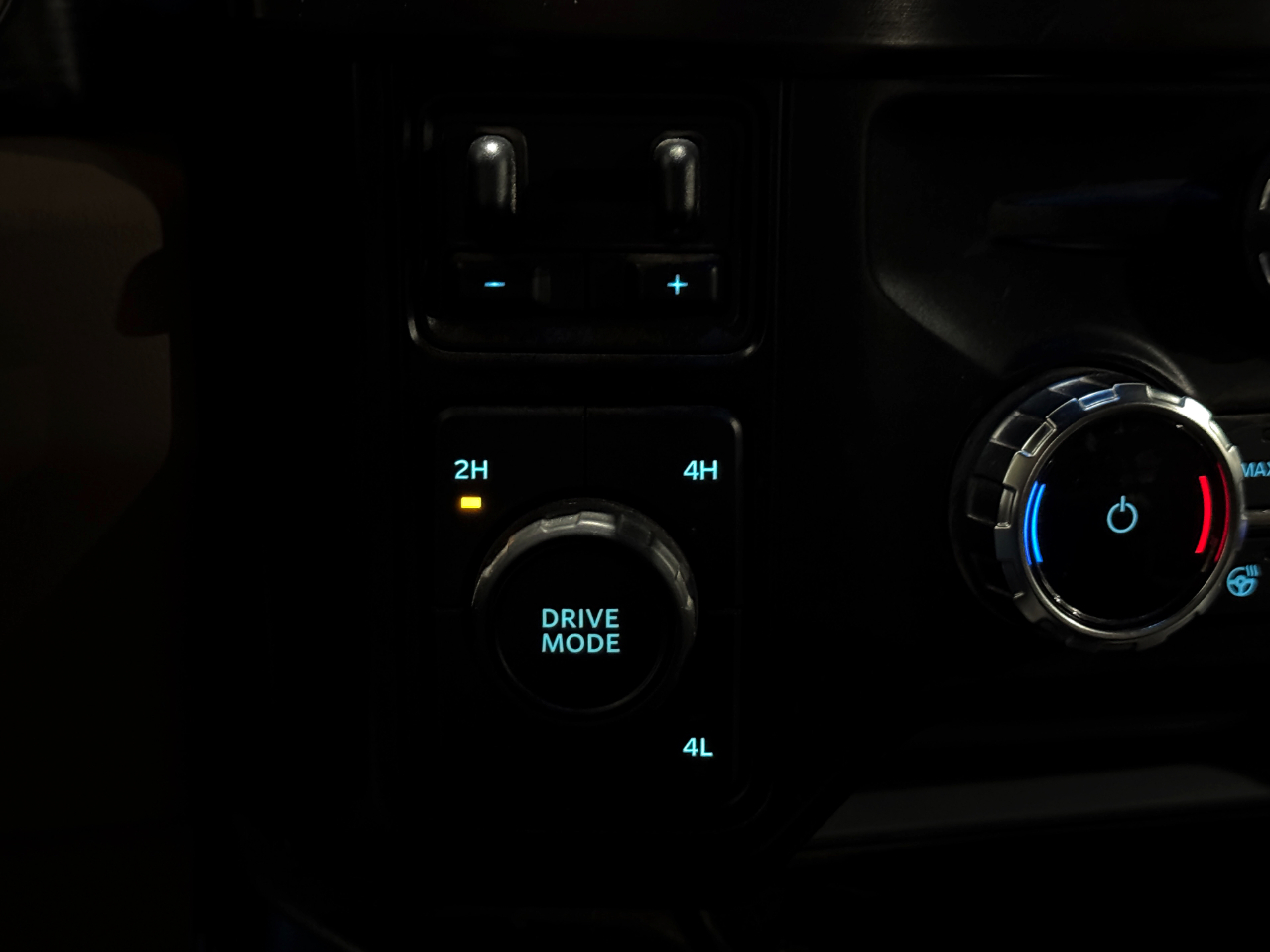 Ford Super Duty F-350 DRW  2023