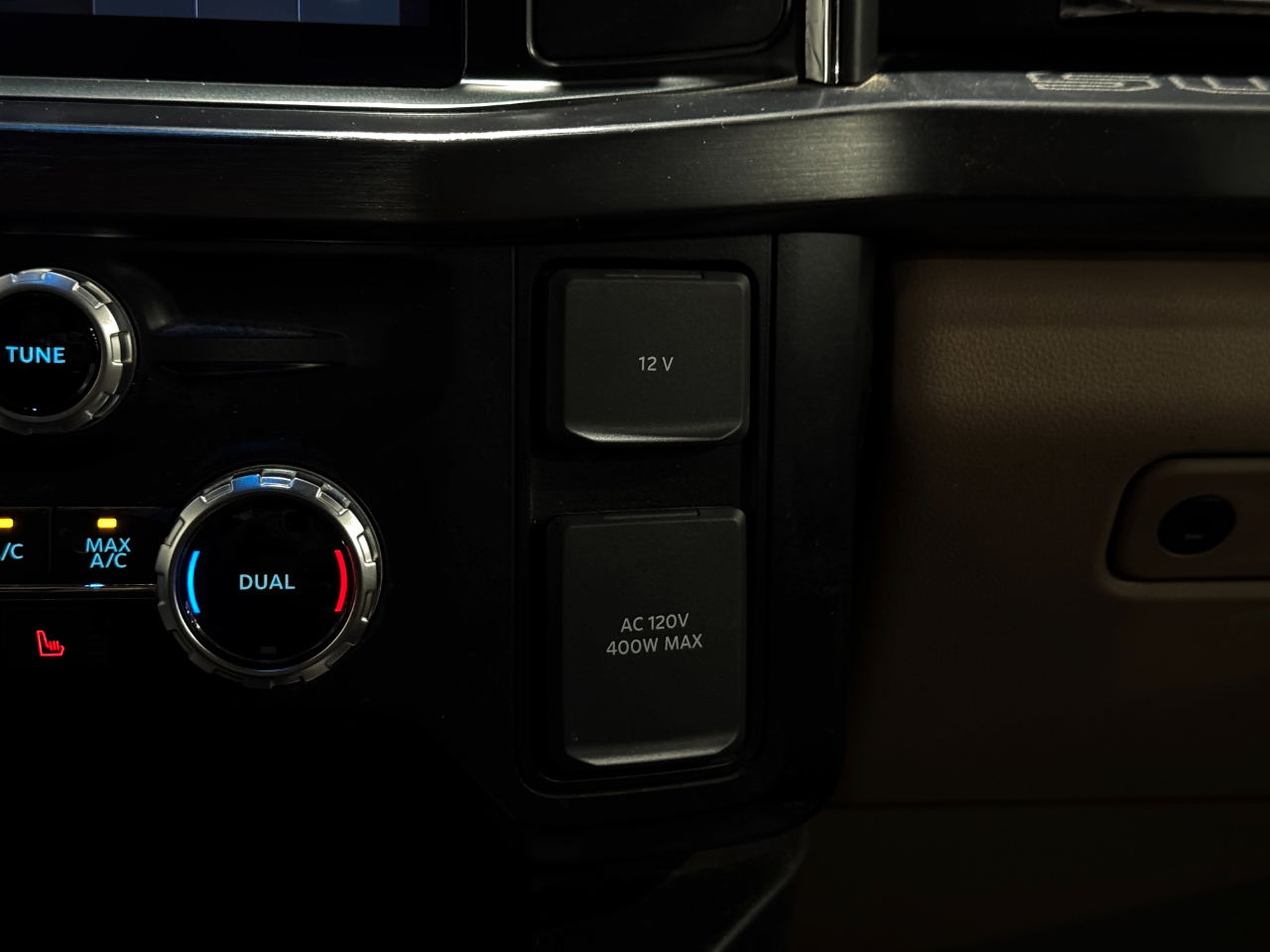 Ford Super Duty F-350 DRW  2023
