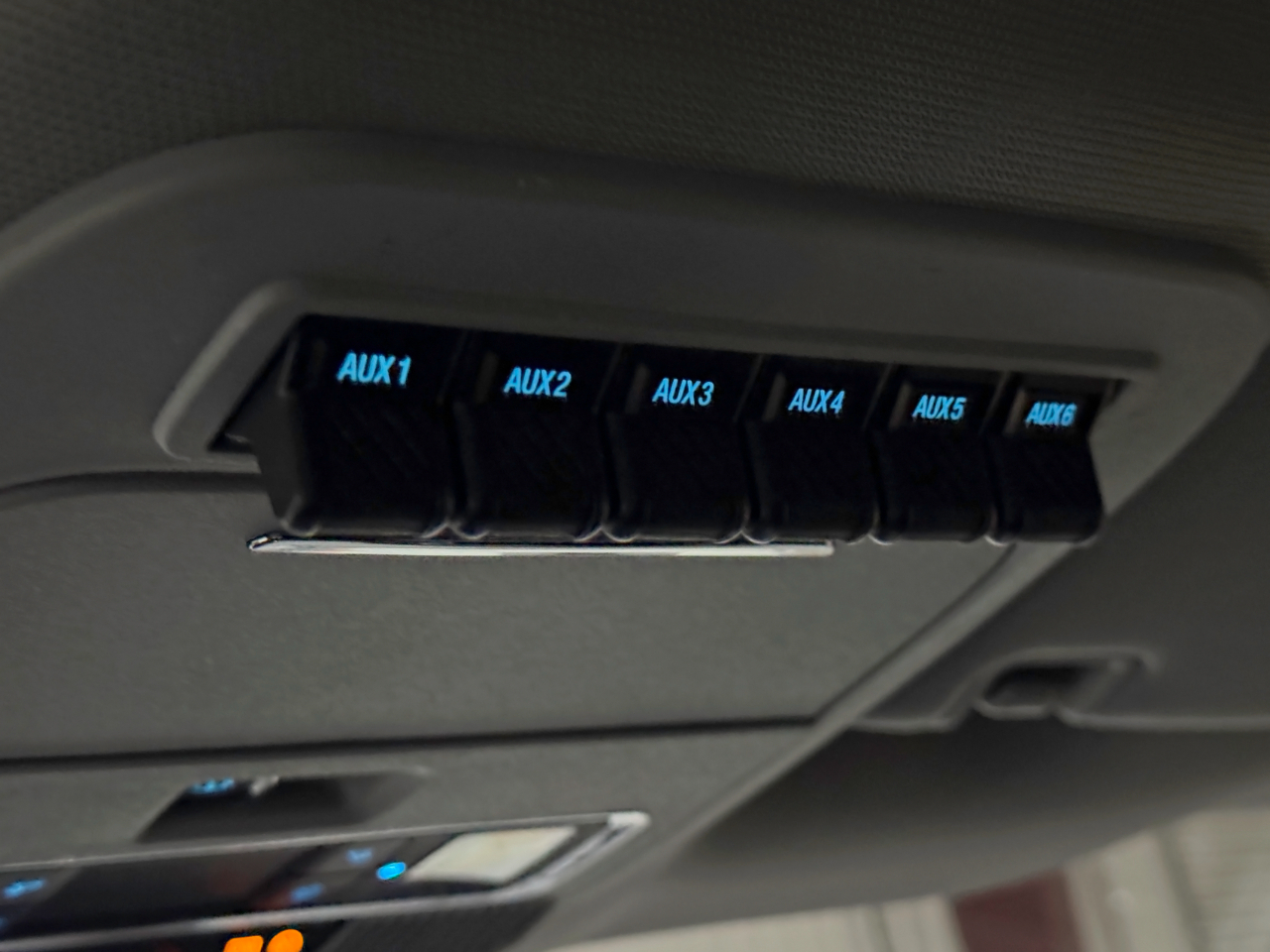 Ford Super Duty F-250 SRW  2024