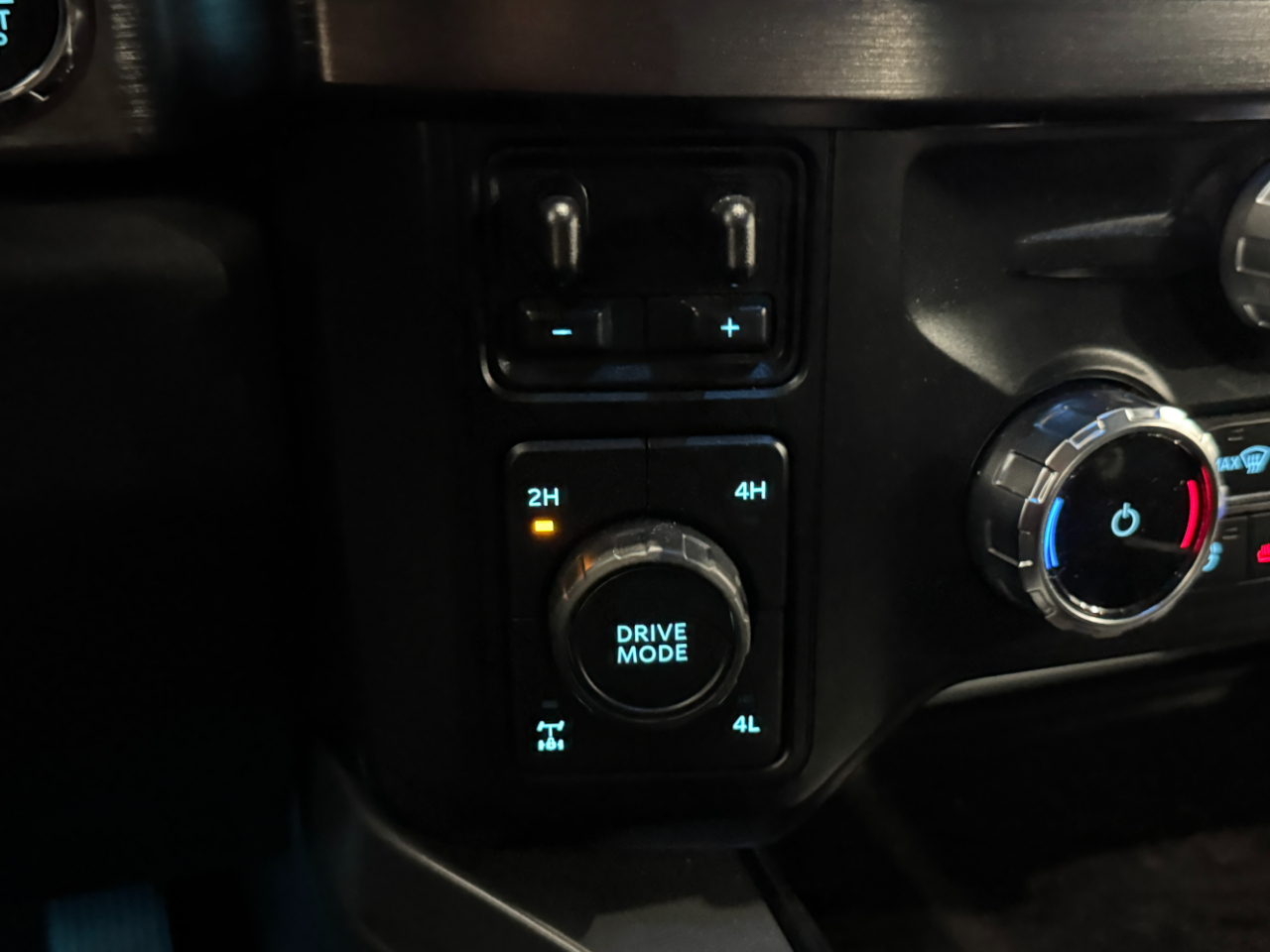 Ford Super Duty F-250 SRW  2024