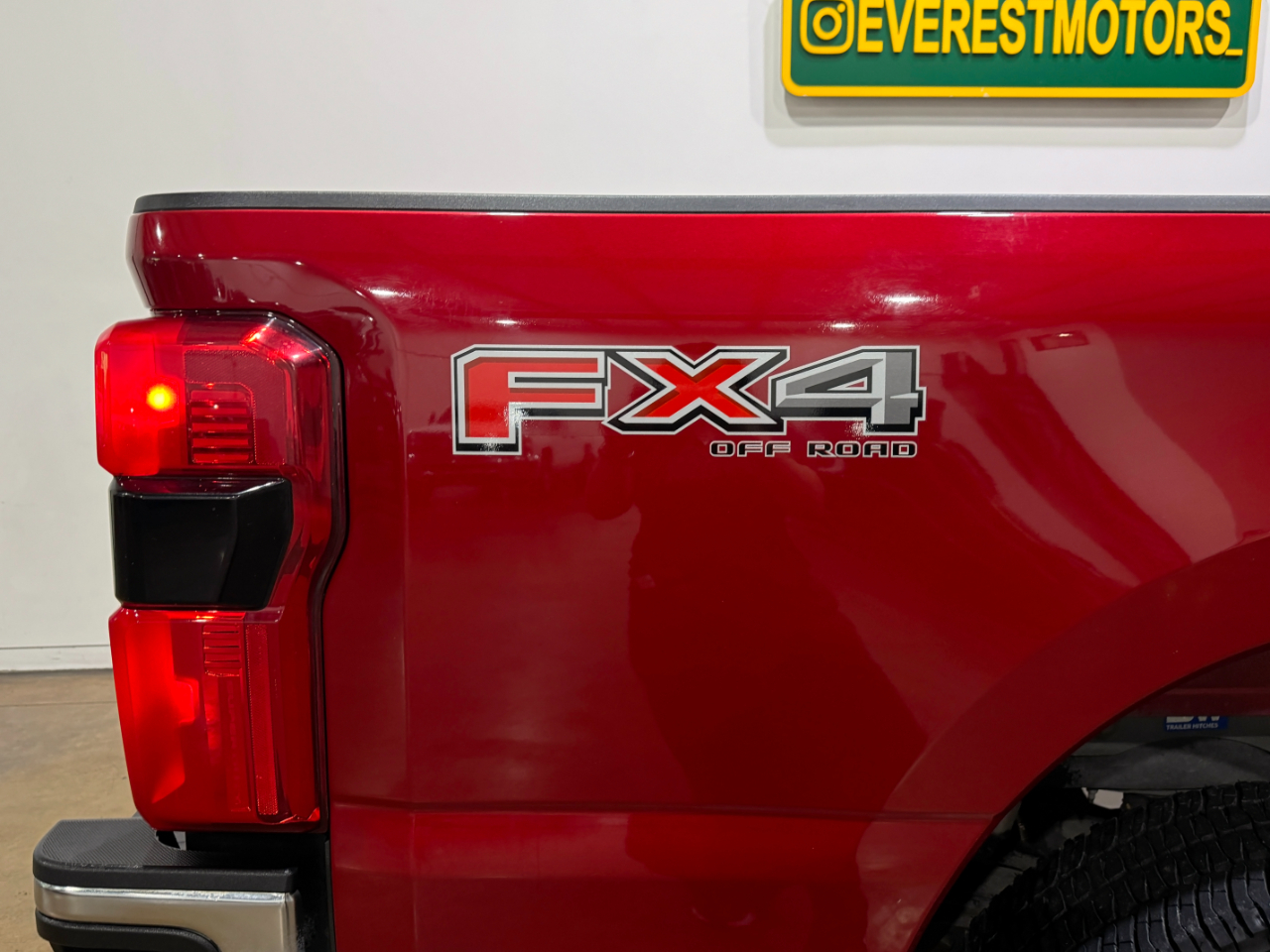 Ford Super Duty F-250 SRW  2024