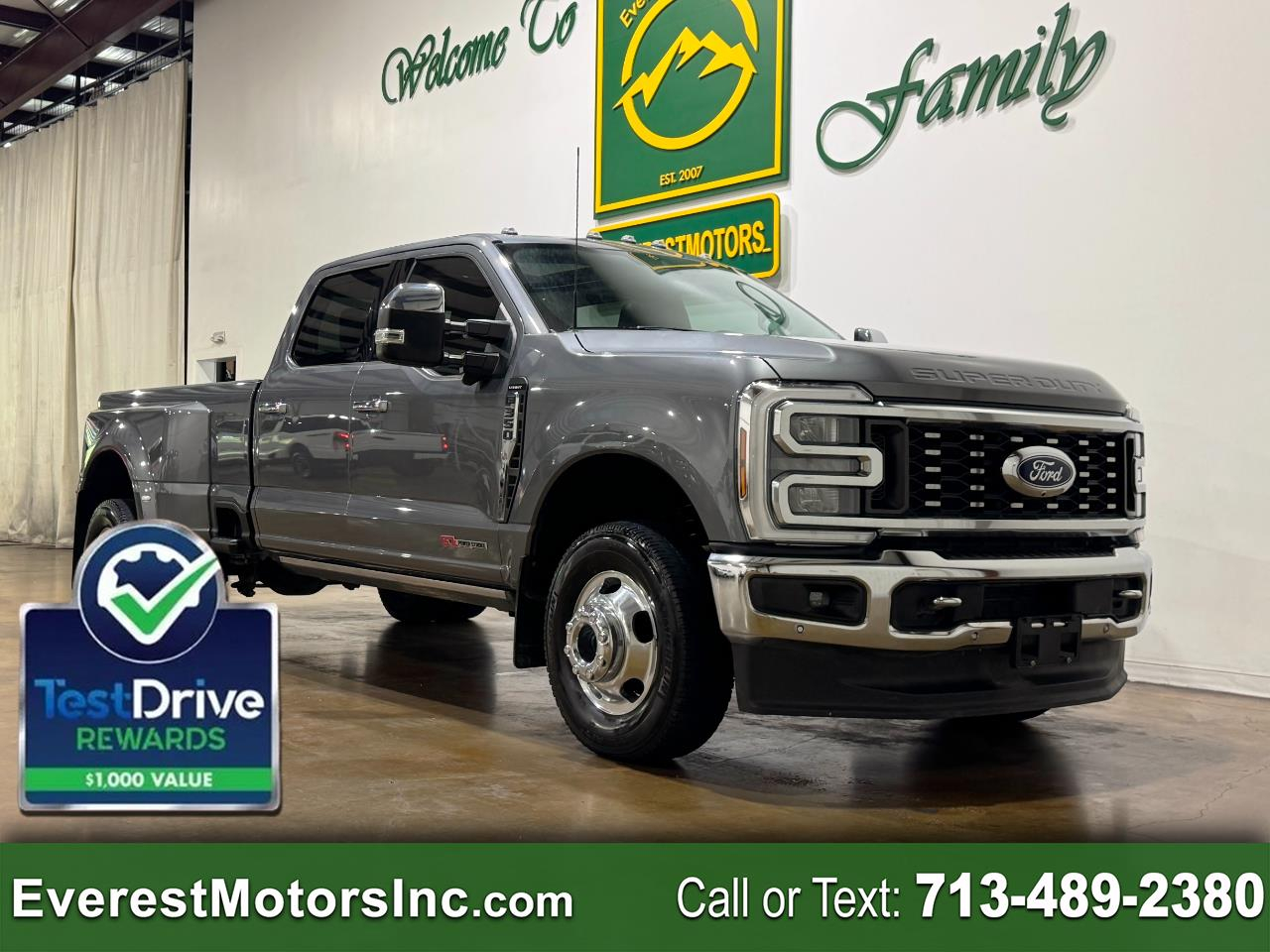 2024 Ford Super Duty F-350 DRW LARIAT ULTIMATE 4X4 CREWCAB 6.7L V8 HO DIESEL