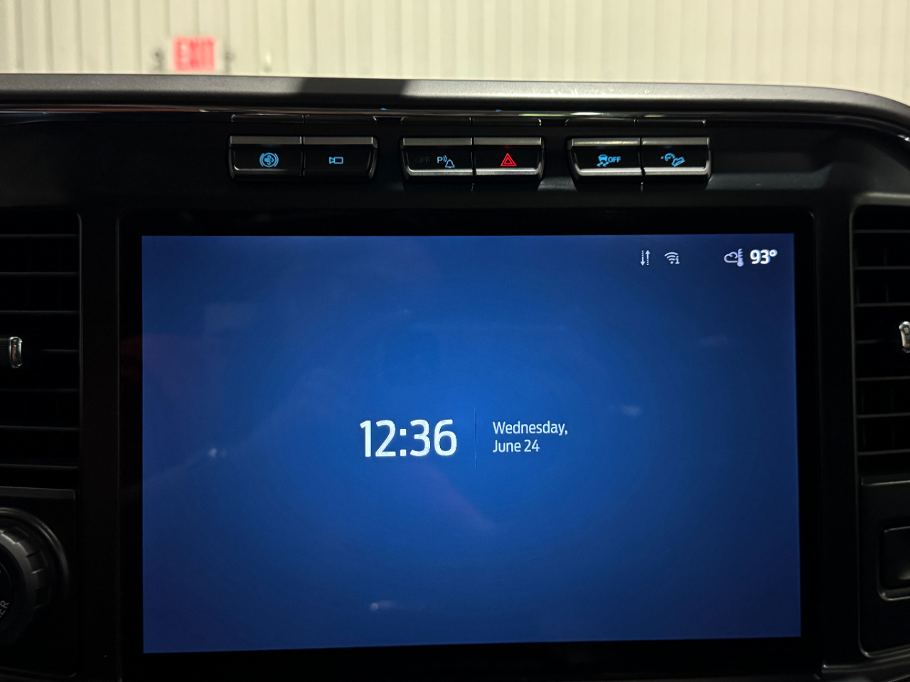 Ford Super Duty F-350 DRW  2024