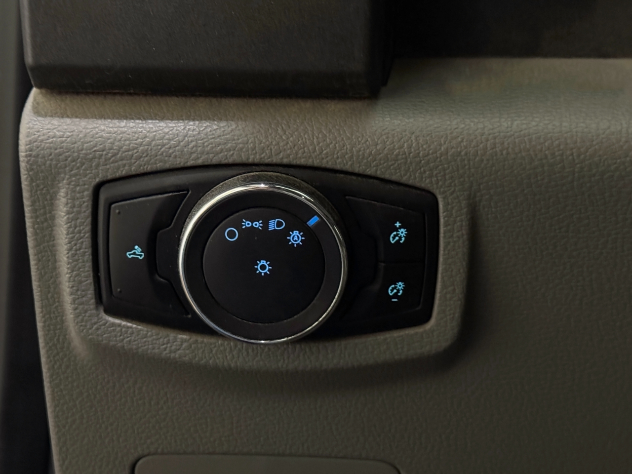 Ford Super Duty F-250 SRW  2018
