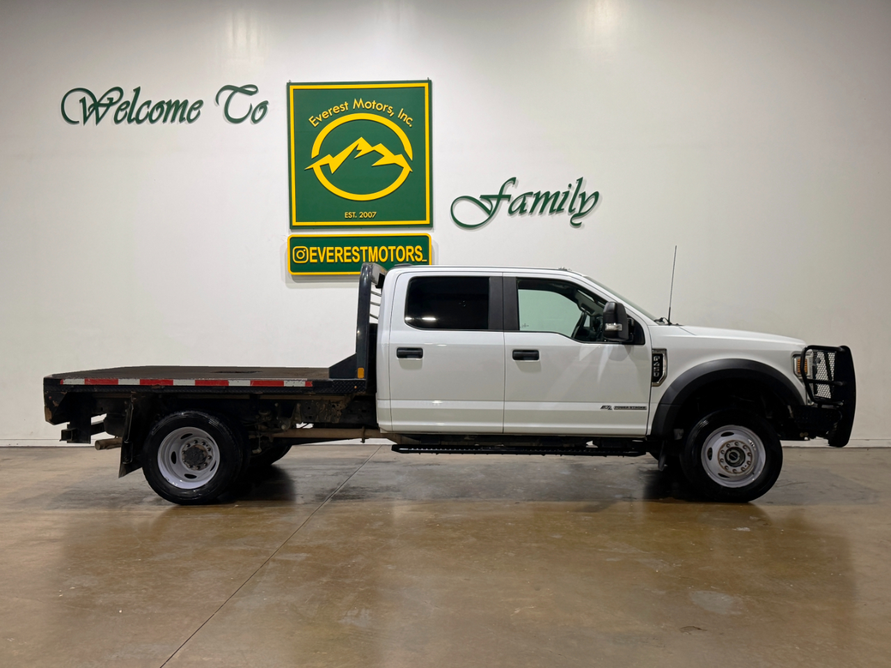 Ford Super Duty F-450 DRW  2022