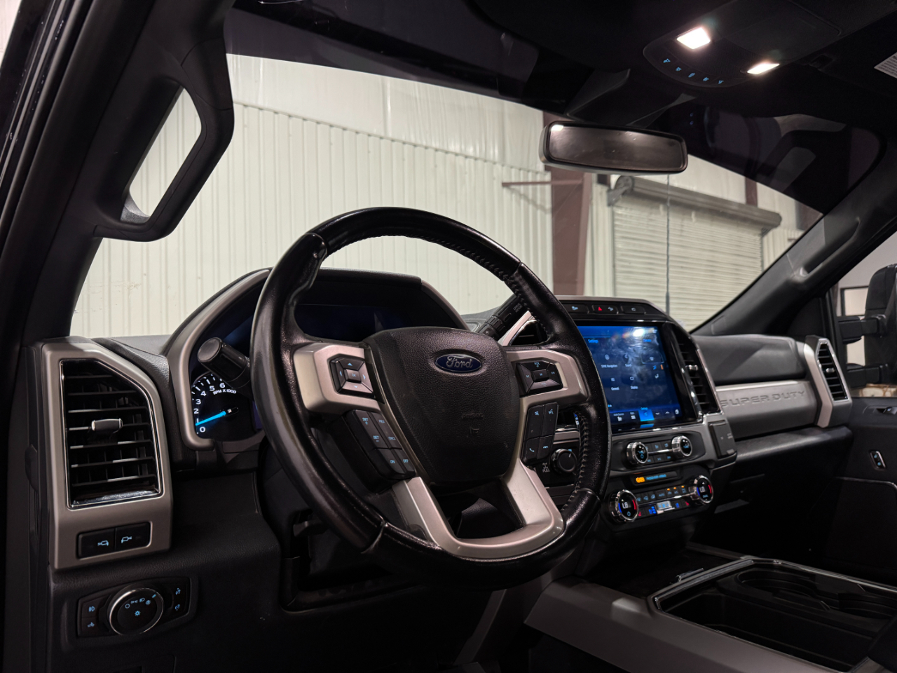 Ford Super Duty F-350 SRW  2022