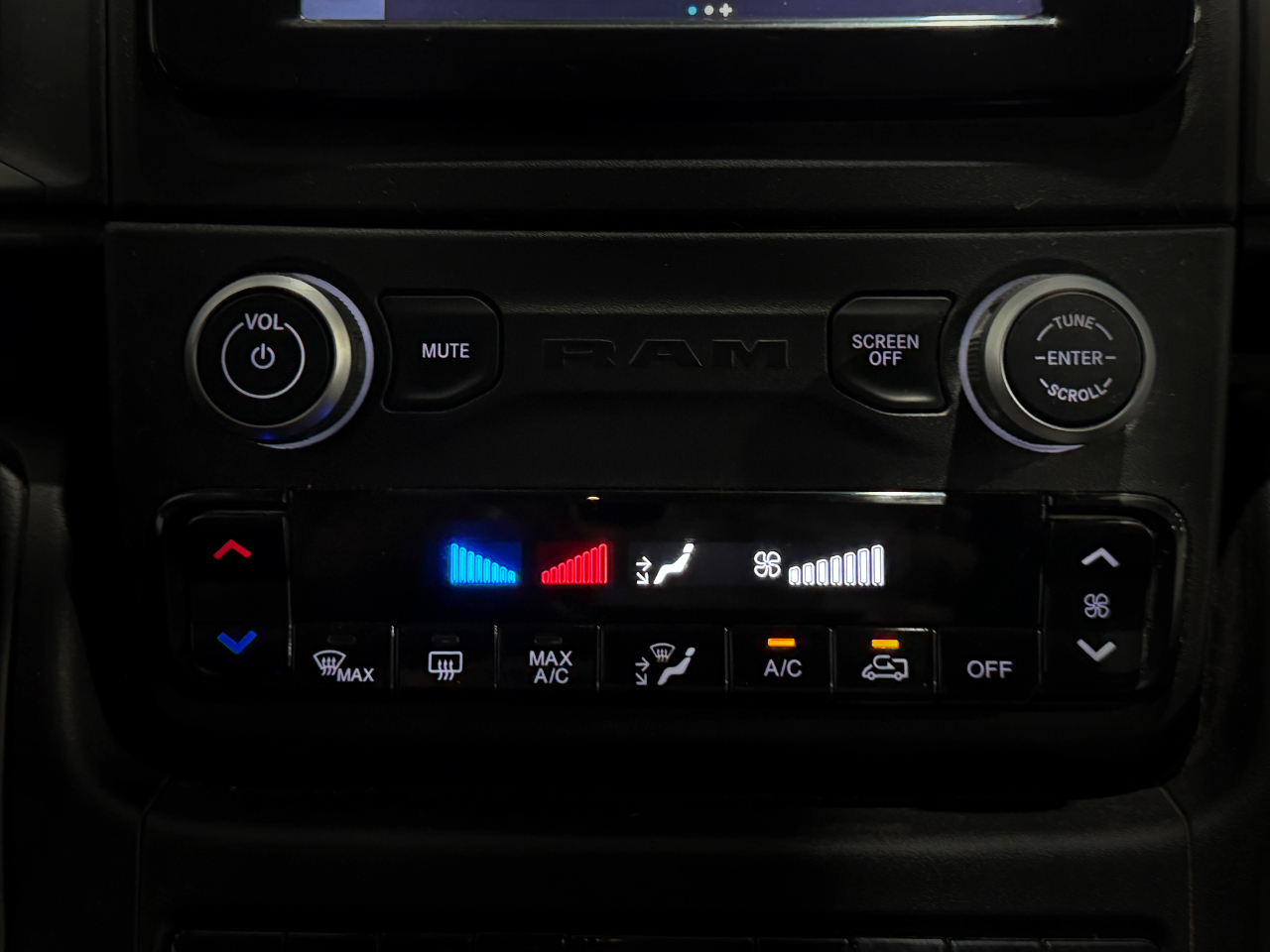 RAM ProMaster Cargo Van  2025
