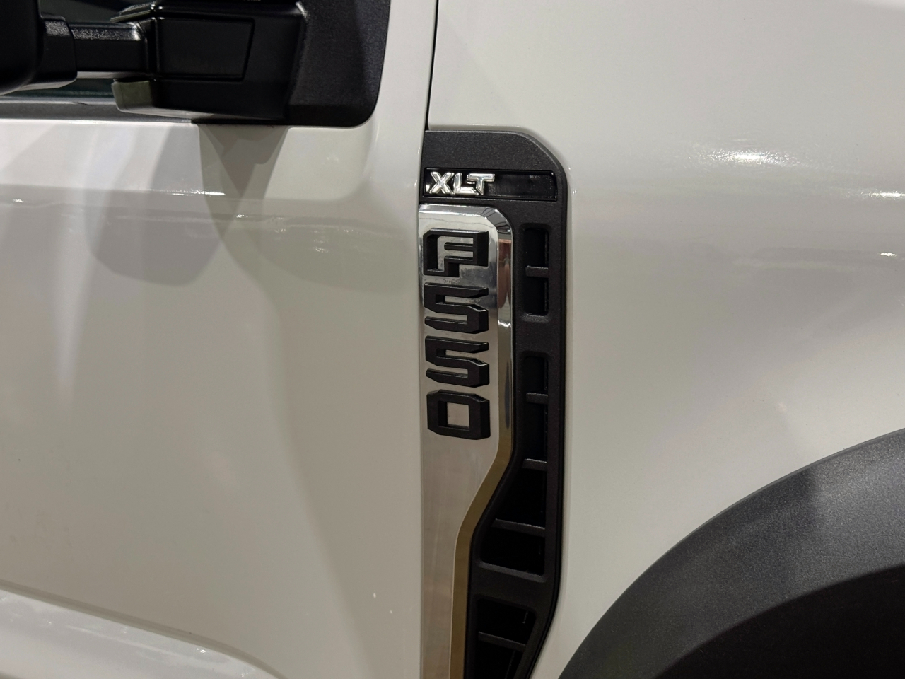 Ford Super Duty F-550 DRW  2024