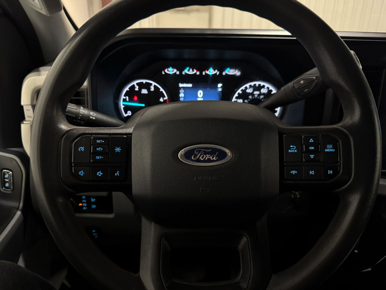Ford Super Duty F-550 DRW  2024