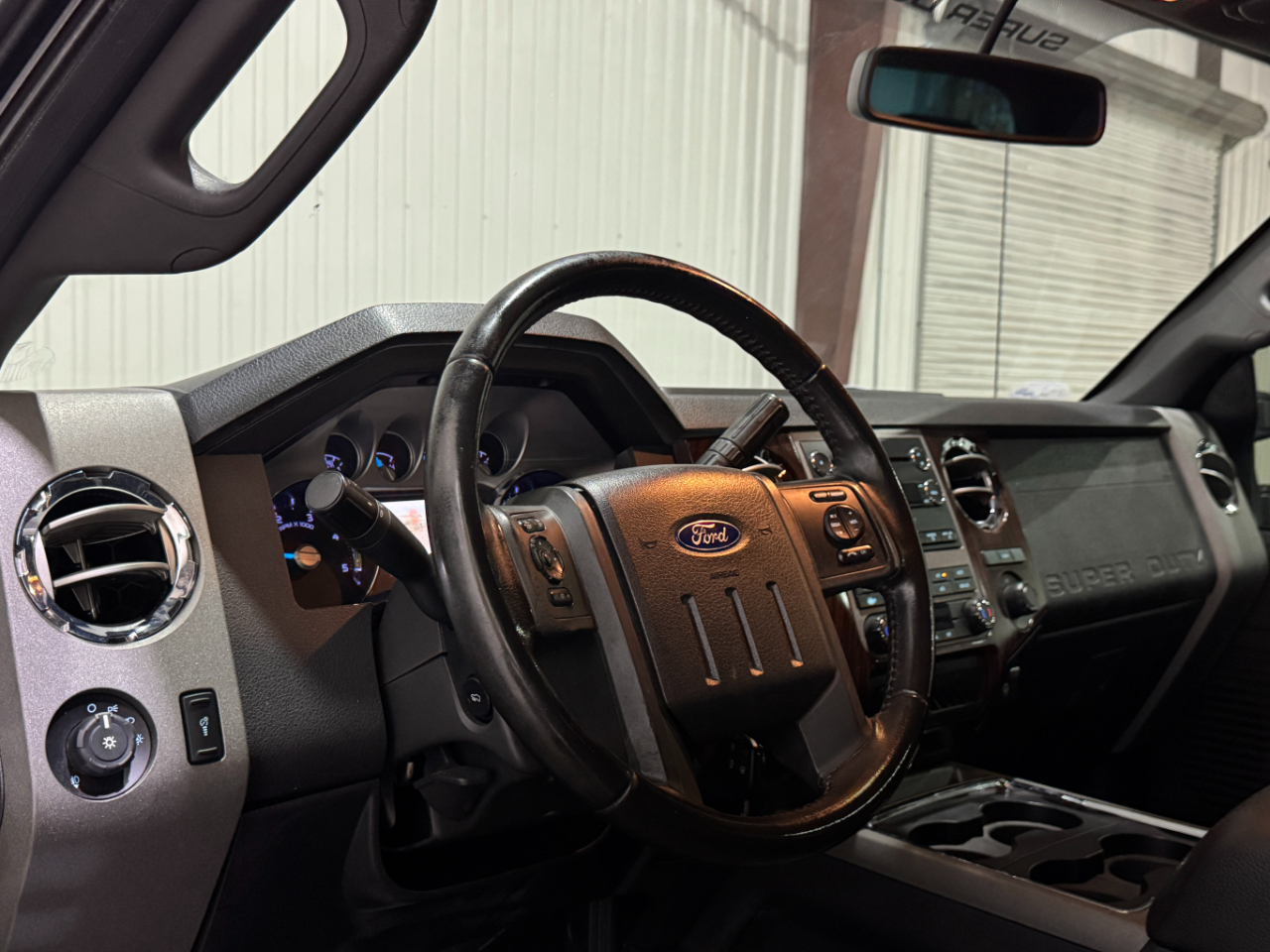 Ford Super Duty F-350 DRW  2011