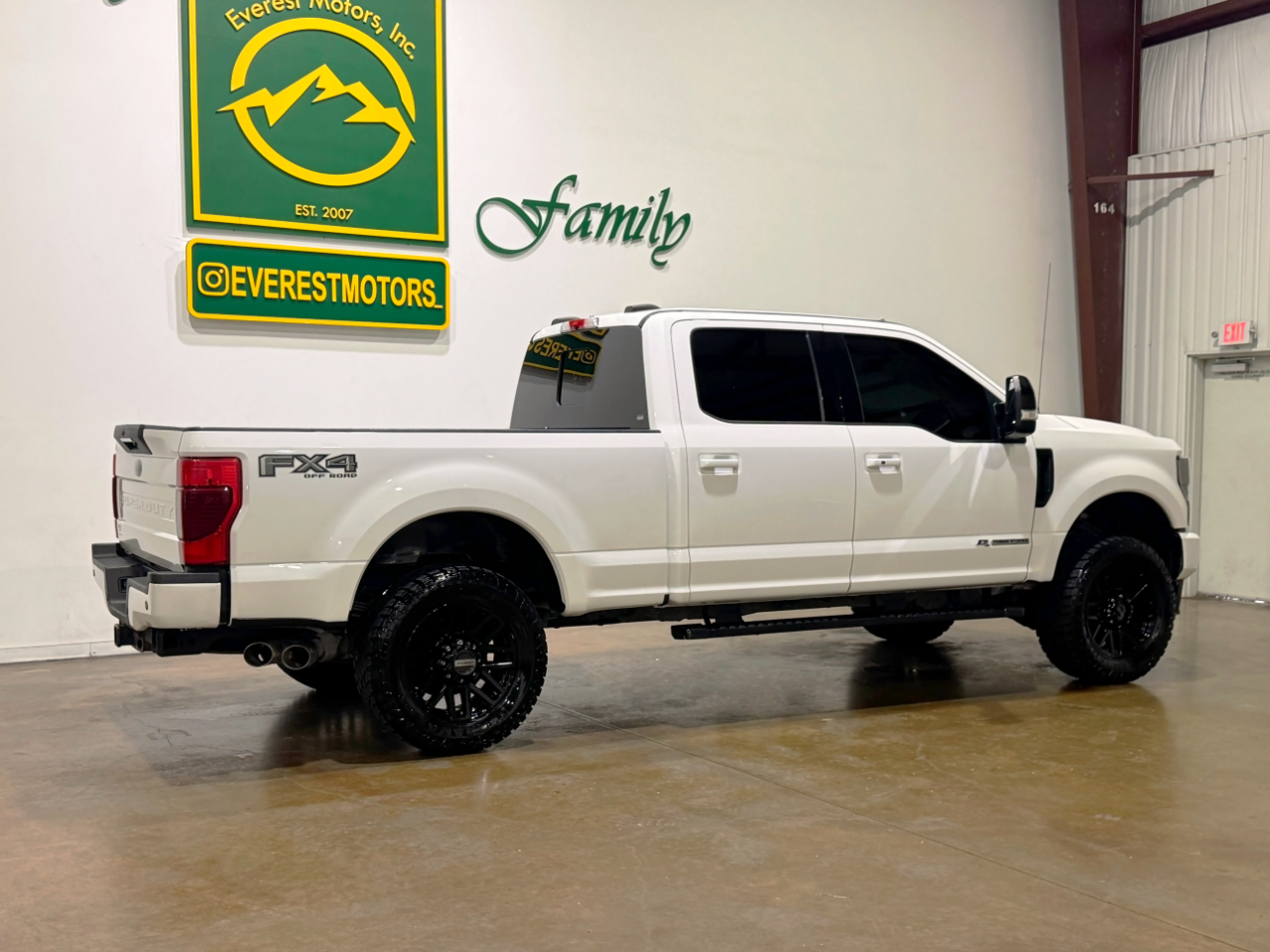 Ford Super Duty F-350 SRW  2021