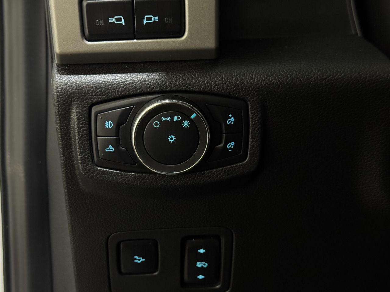 Ford Super Duty F-350 SRW  2021