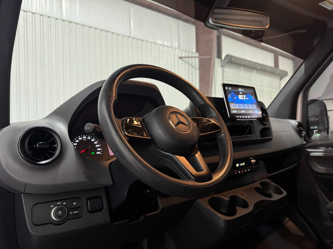 Mercedes-Benz Sprinter Cargo Van  2019