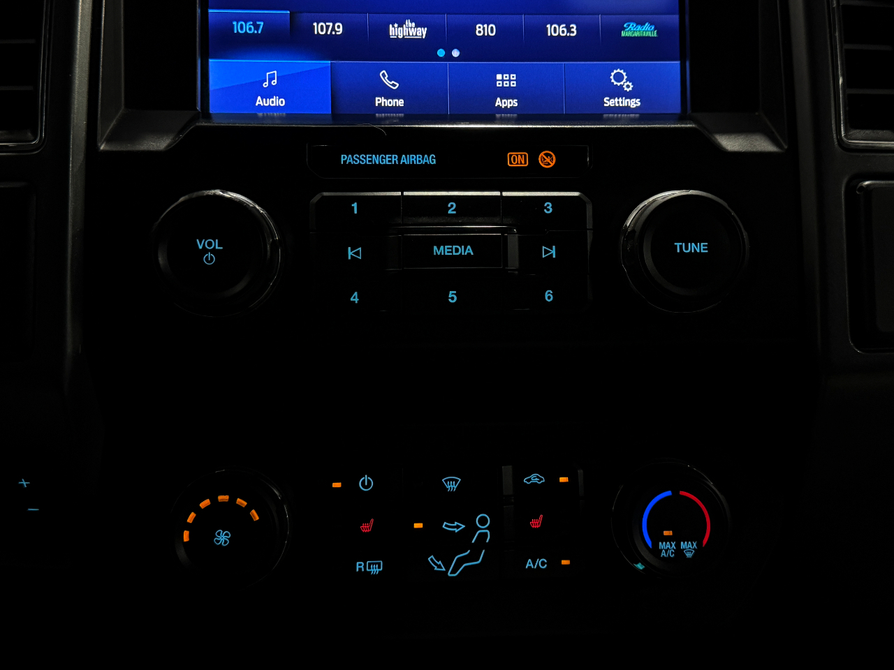 Ford Super Duty F-450 DRW  2022