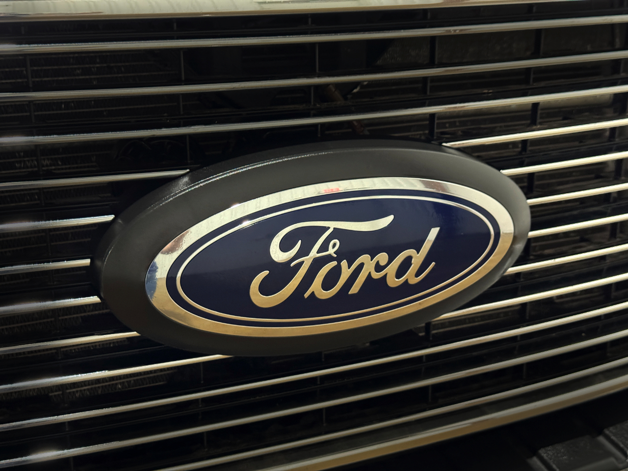Ford Super Duty F-450 DRW  2022
