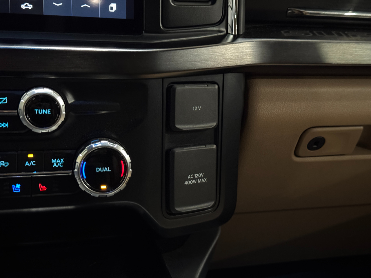 Ford Super Duty F-350 DRW  2023