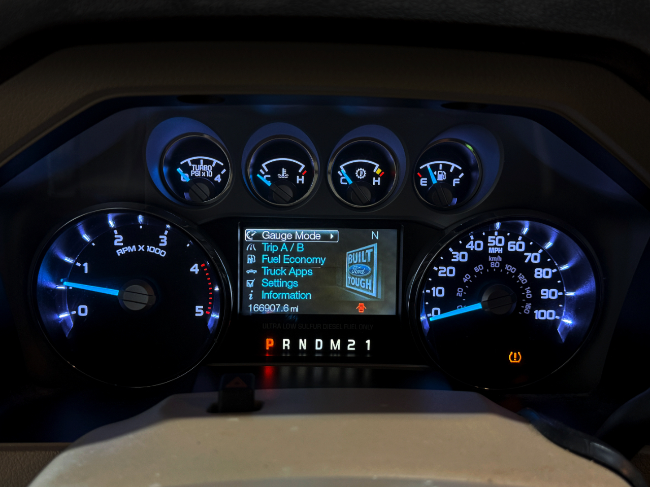 Ford Super Duty F-250 SRW  2012