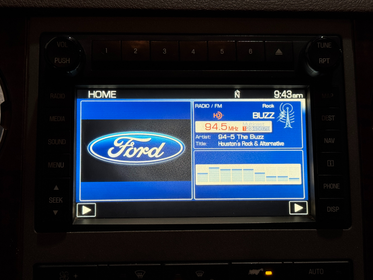 Ford Super Duty F-250 SRW  2012