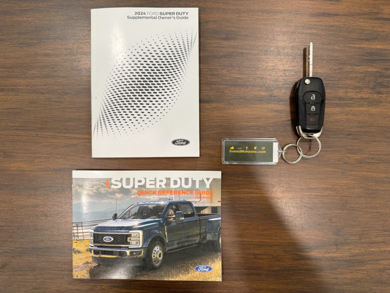 Ford Super Duty F-250 SRW  2024