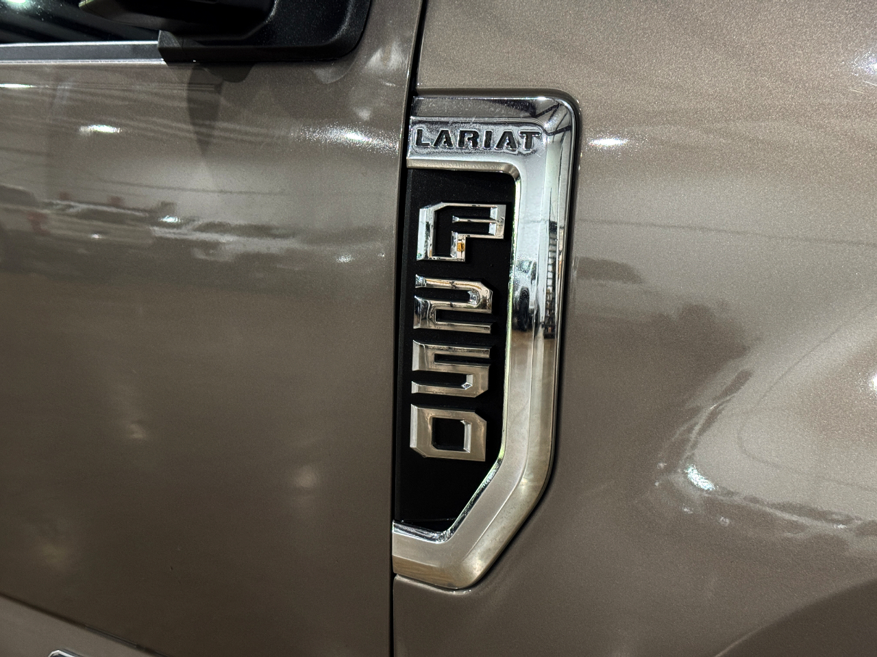 Ford Super Duty F-250 SRW  2022