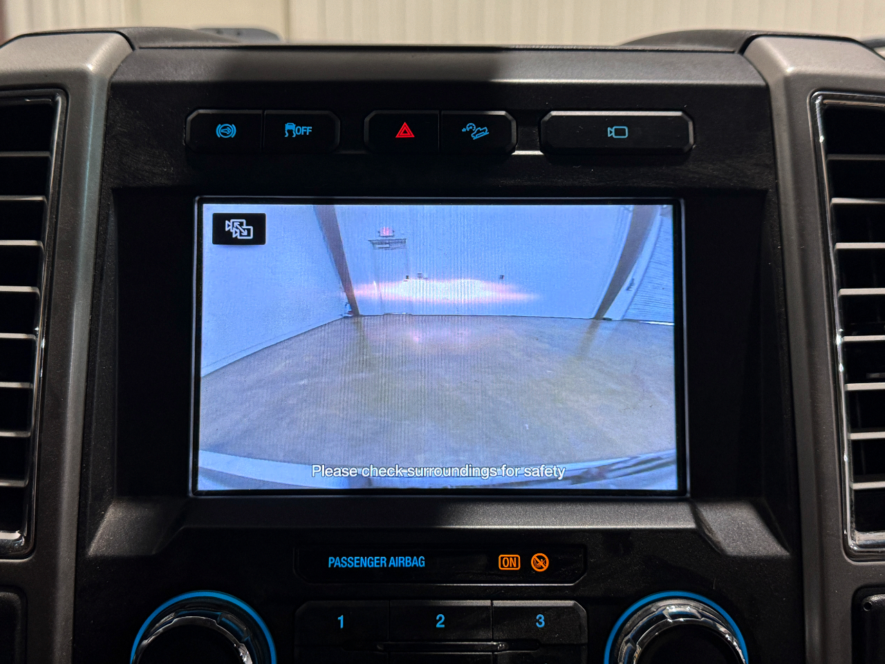 Ford Super Duty F-250 SRW  2017