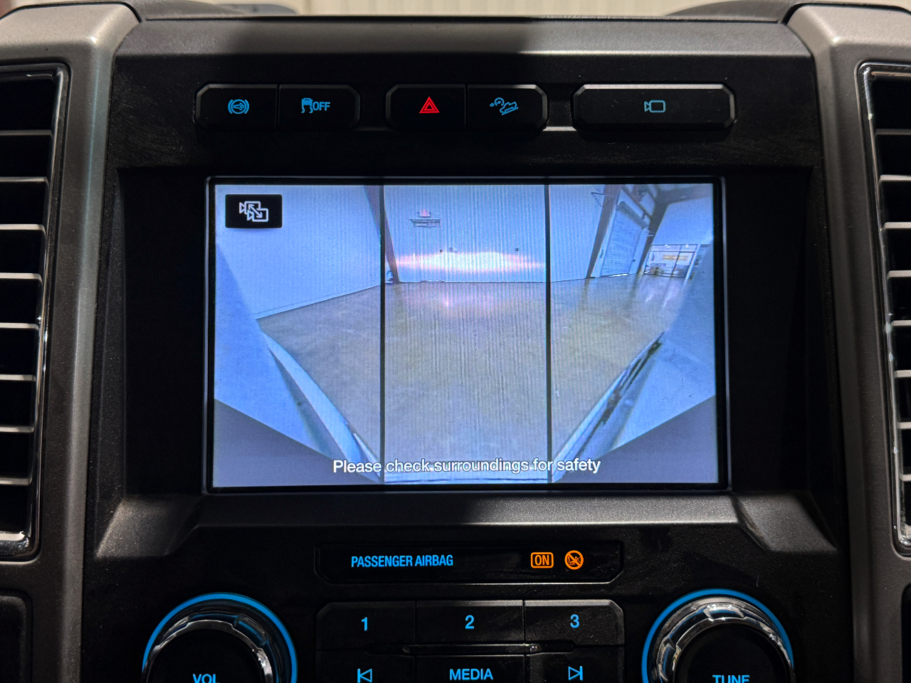 Ford Super Duty F-250 SRW  2017