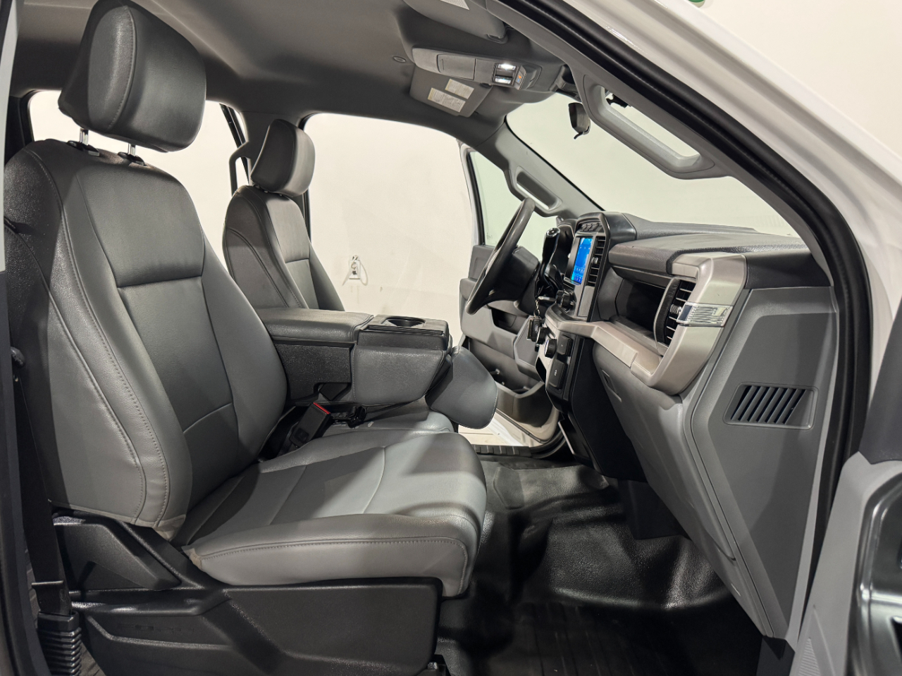 Ford F-150  2022
