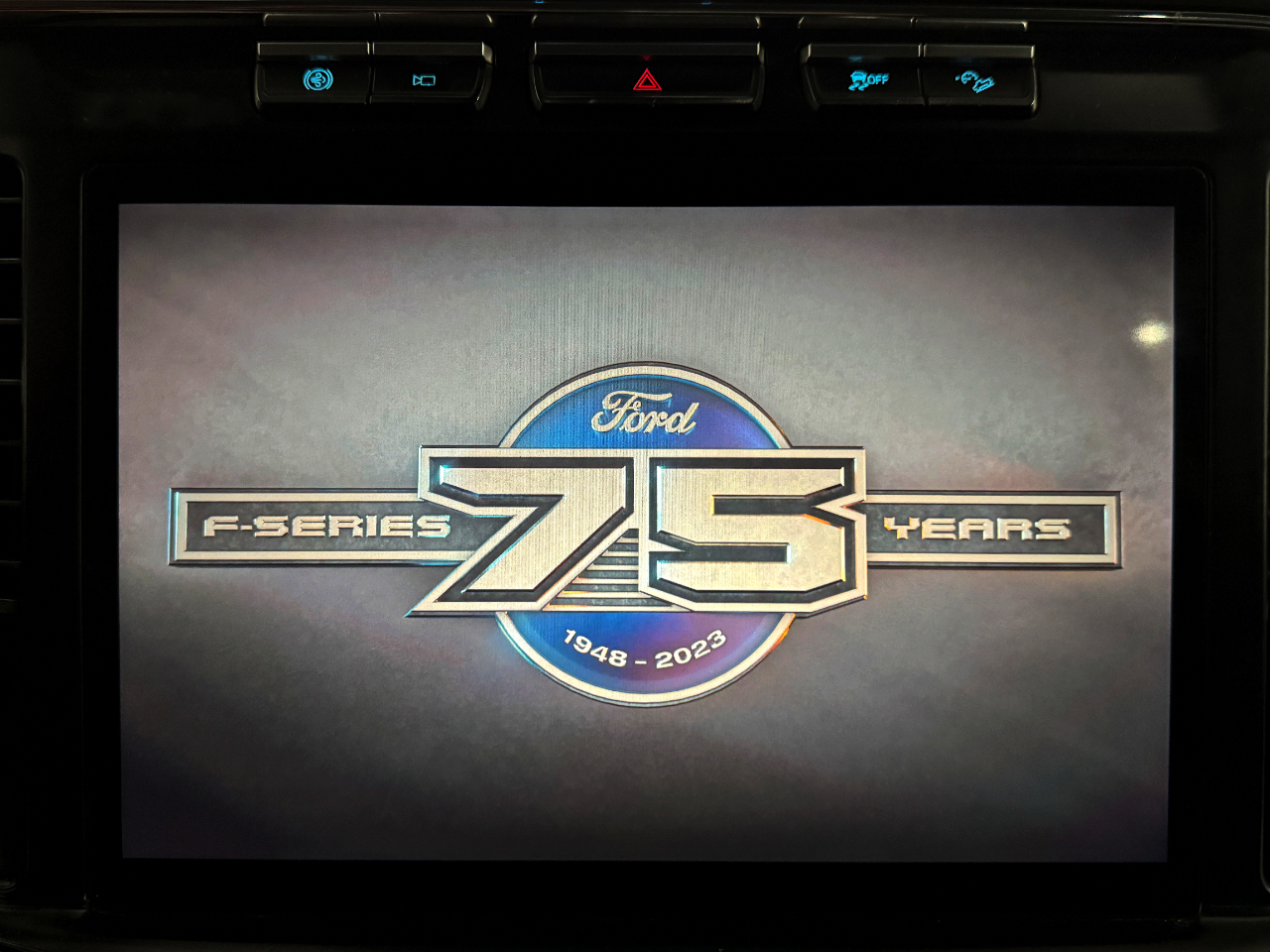 Ford Super Duty F-250 SRW  2023
