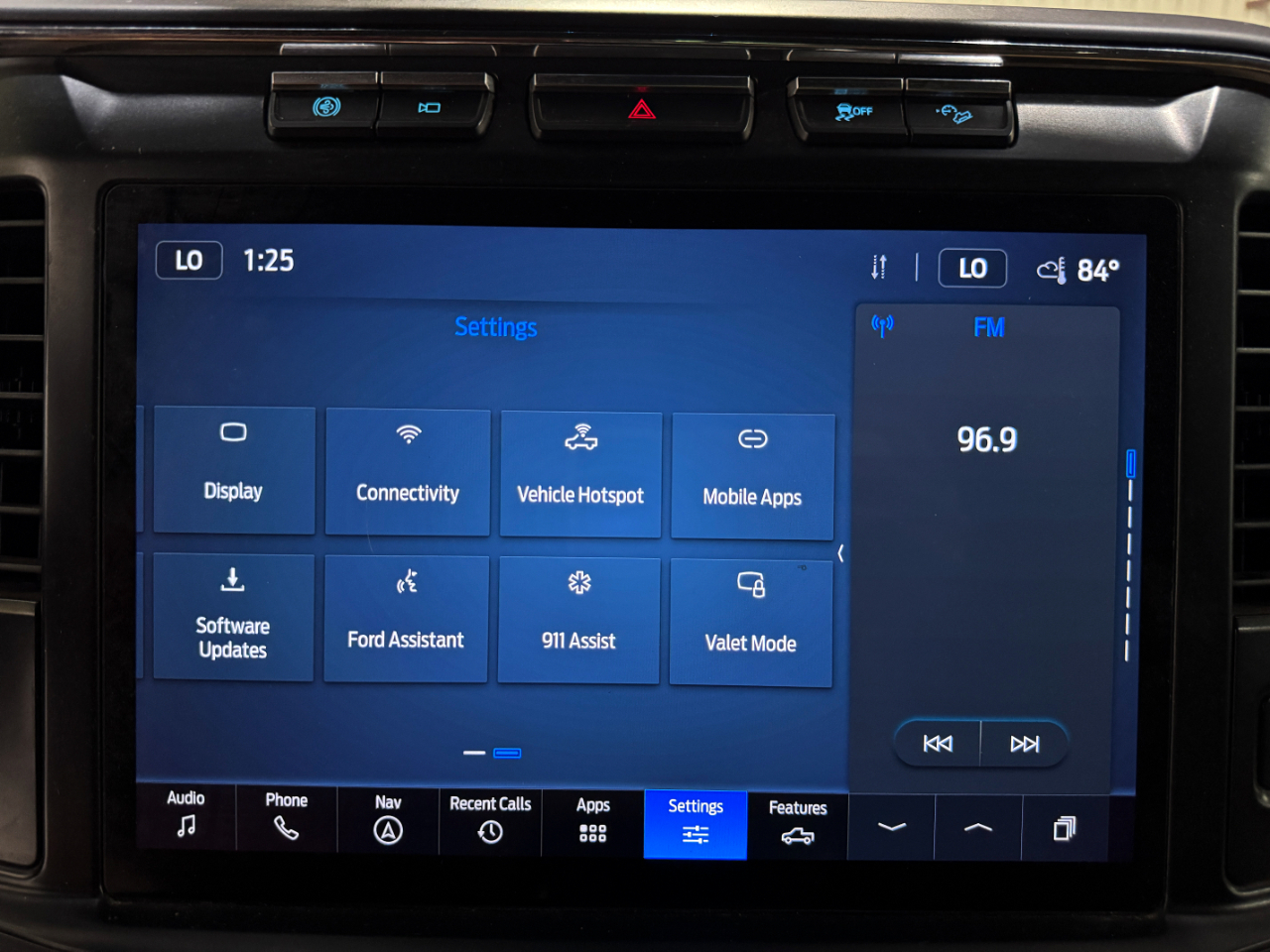 Ford Super Duty F-350 DRW  2023