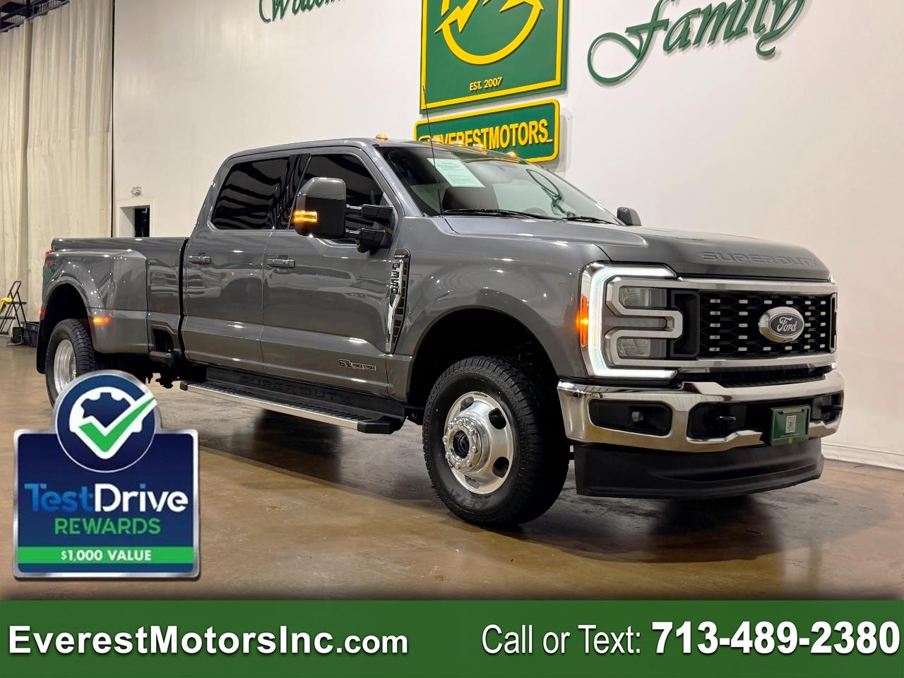 2023 Ford Super Duty F-350 DRW LARIAT 4X4 CREWCAB 6.7L V8 DIESEL FX4