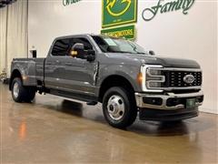 2023 Ford Super Duty F-350 DRW 