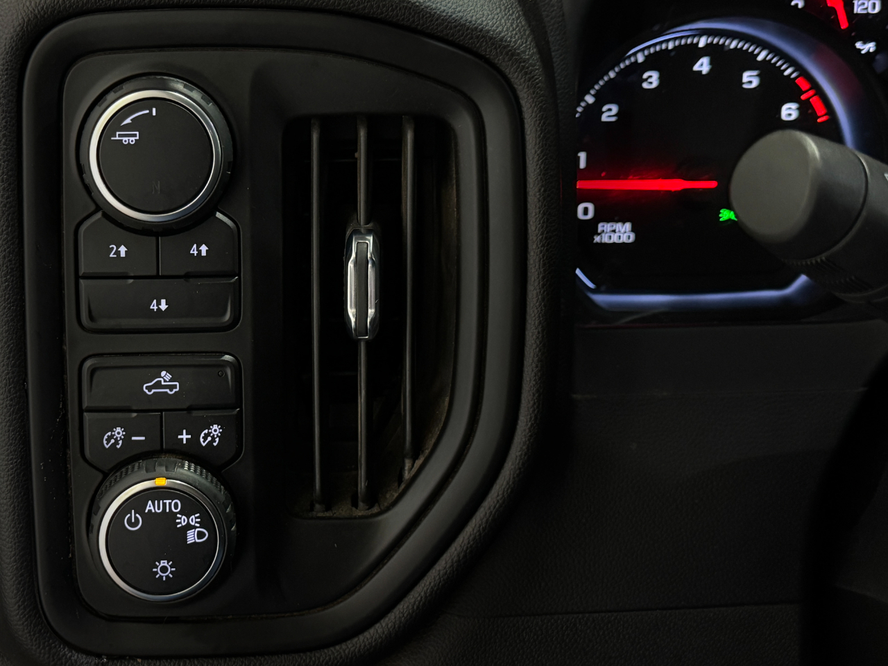 Chevrolet Silverado 2500HD  2023