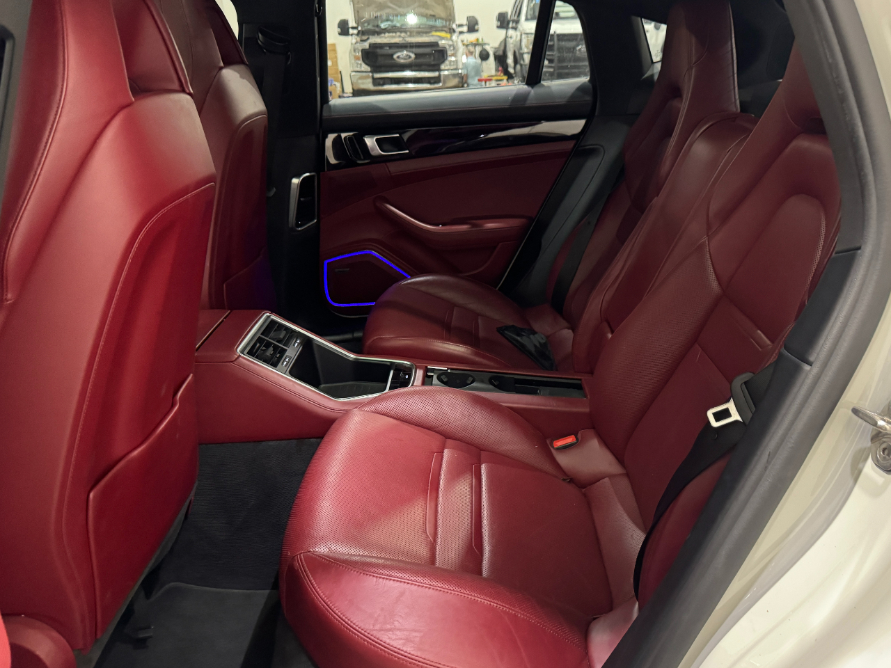 Porsche Panamera  2018
