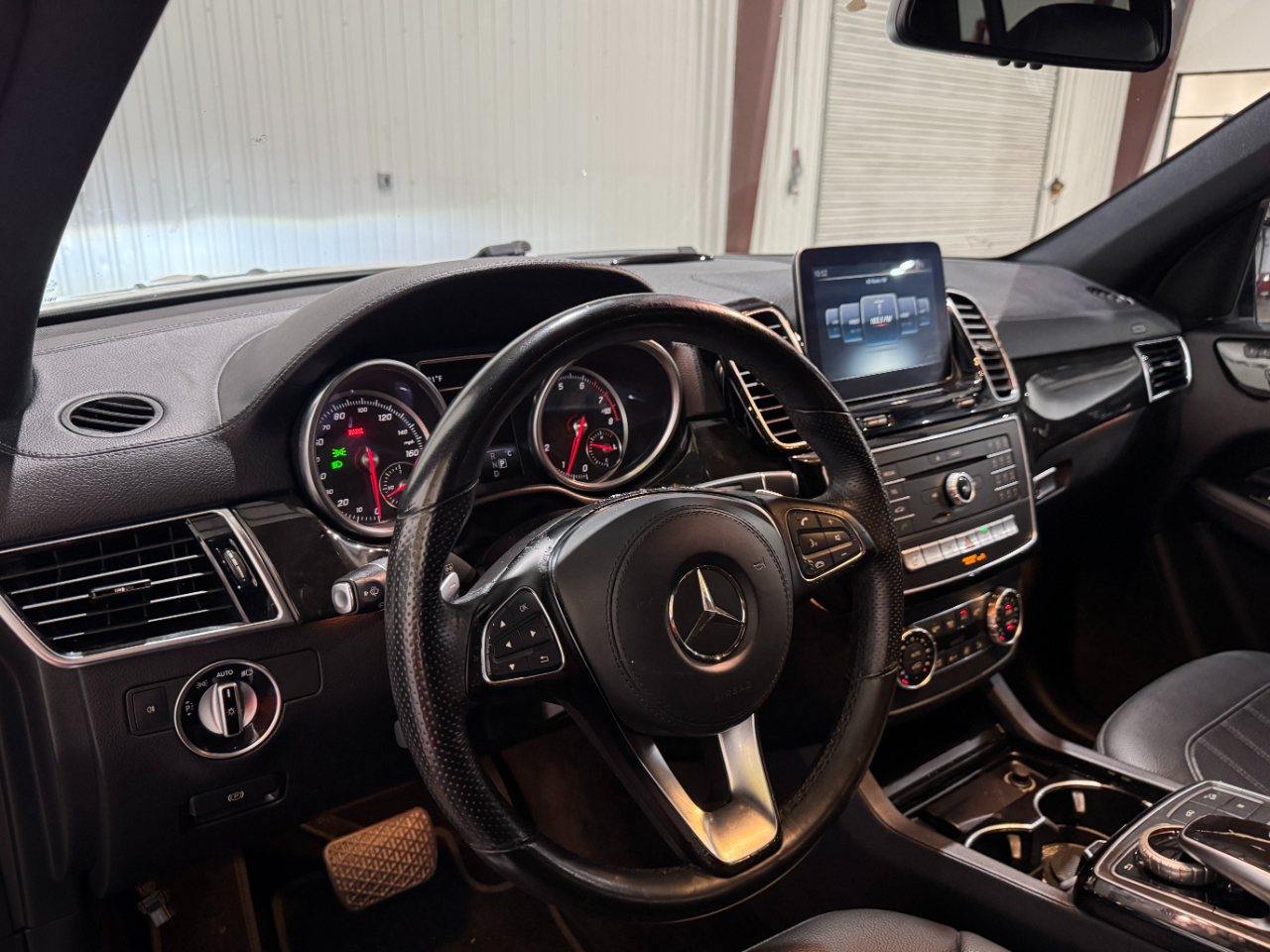 Mercedes-Benz GLS  2018