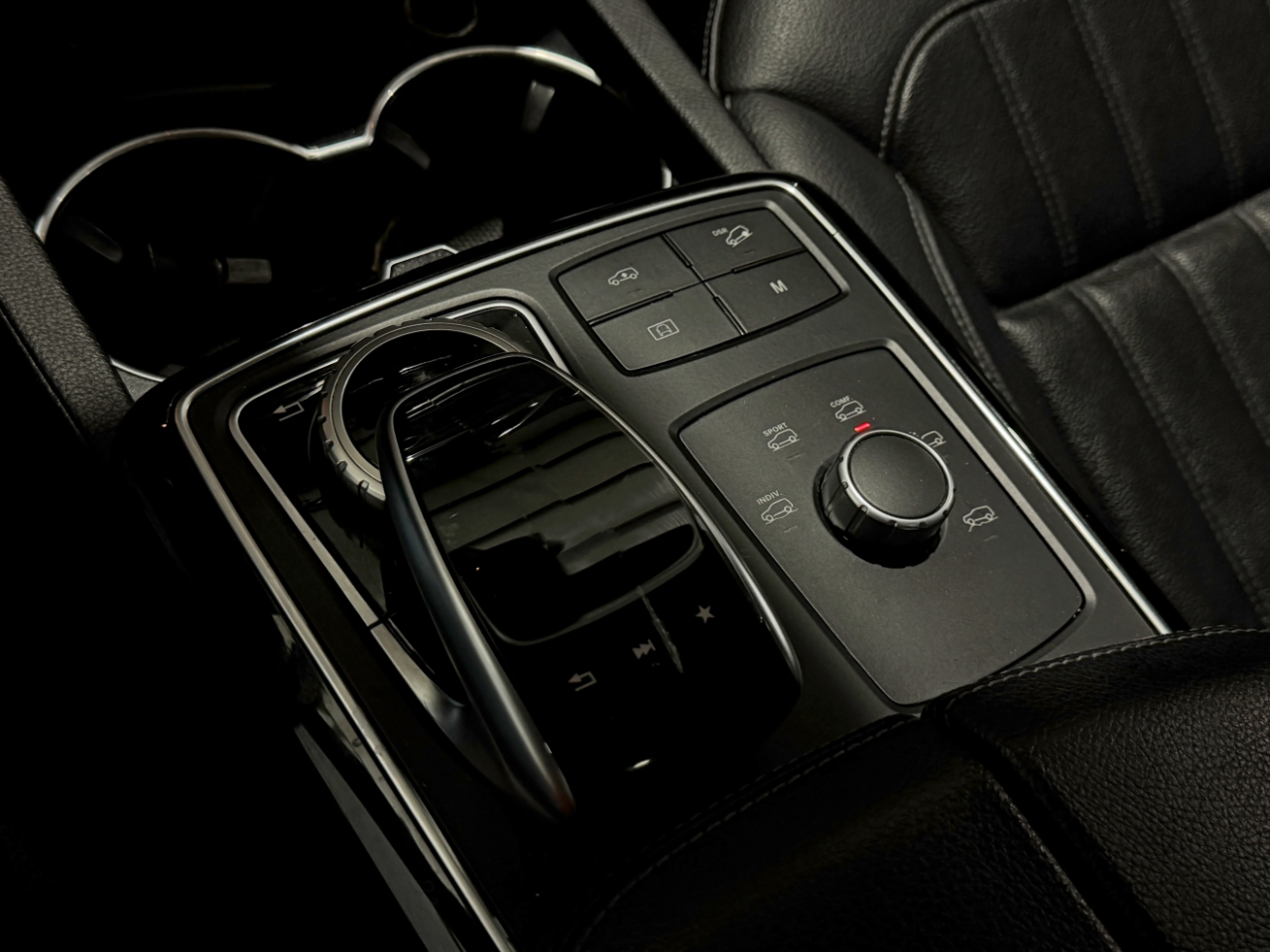 Mercedes-Benz GLS  2018