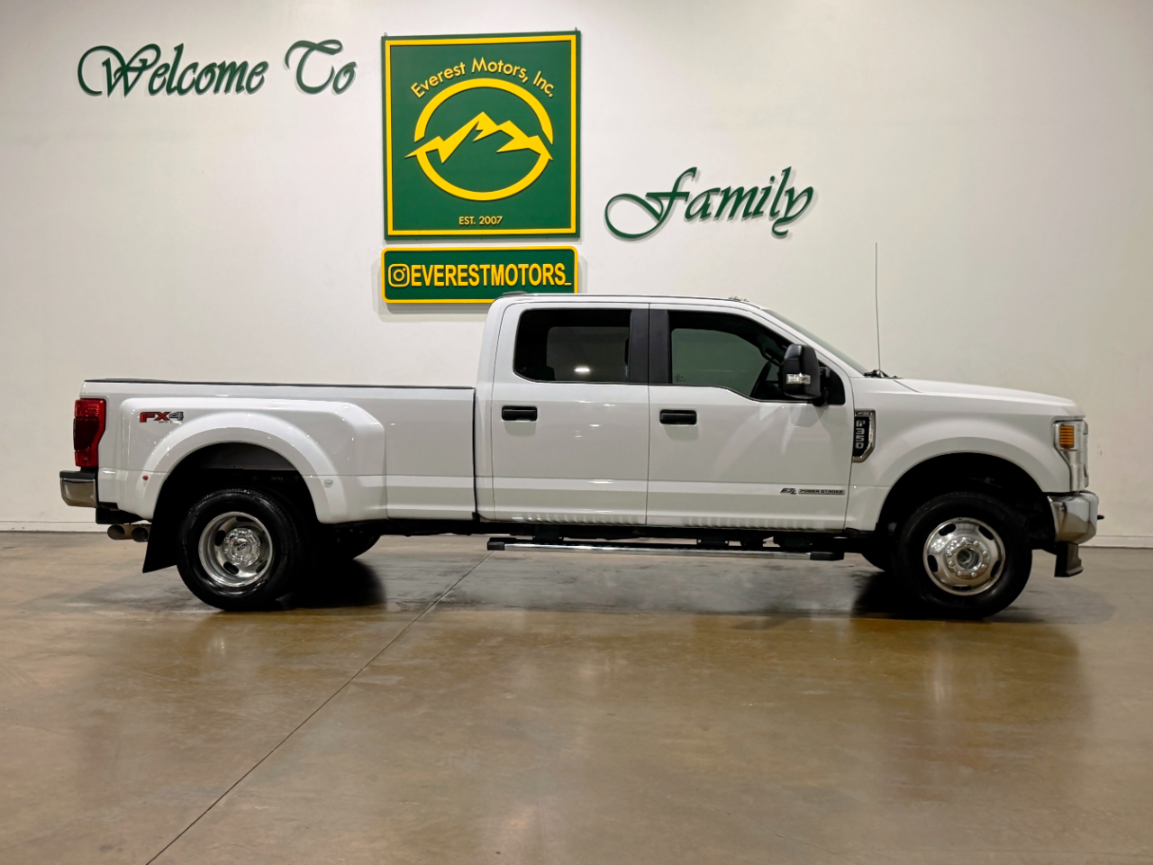 Ford Super Duty F-350 DRW  2020