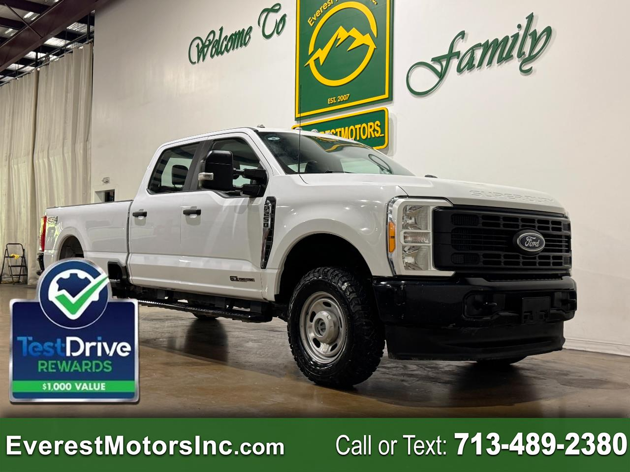 Ford Super Duty F-250 SRW  2023