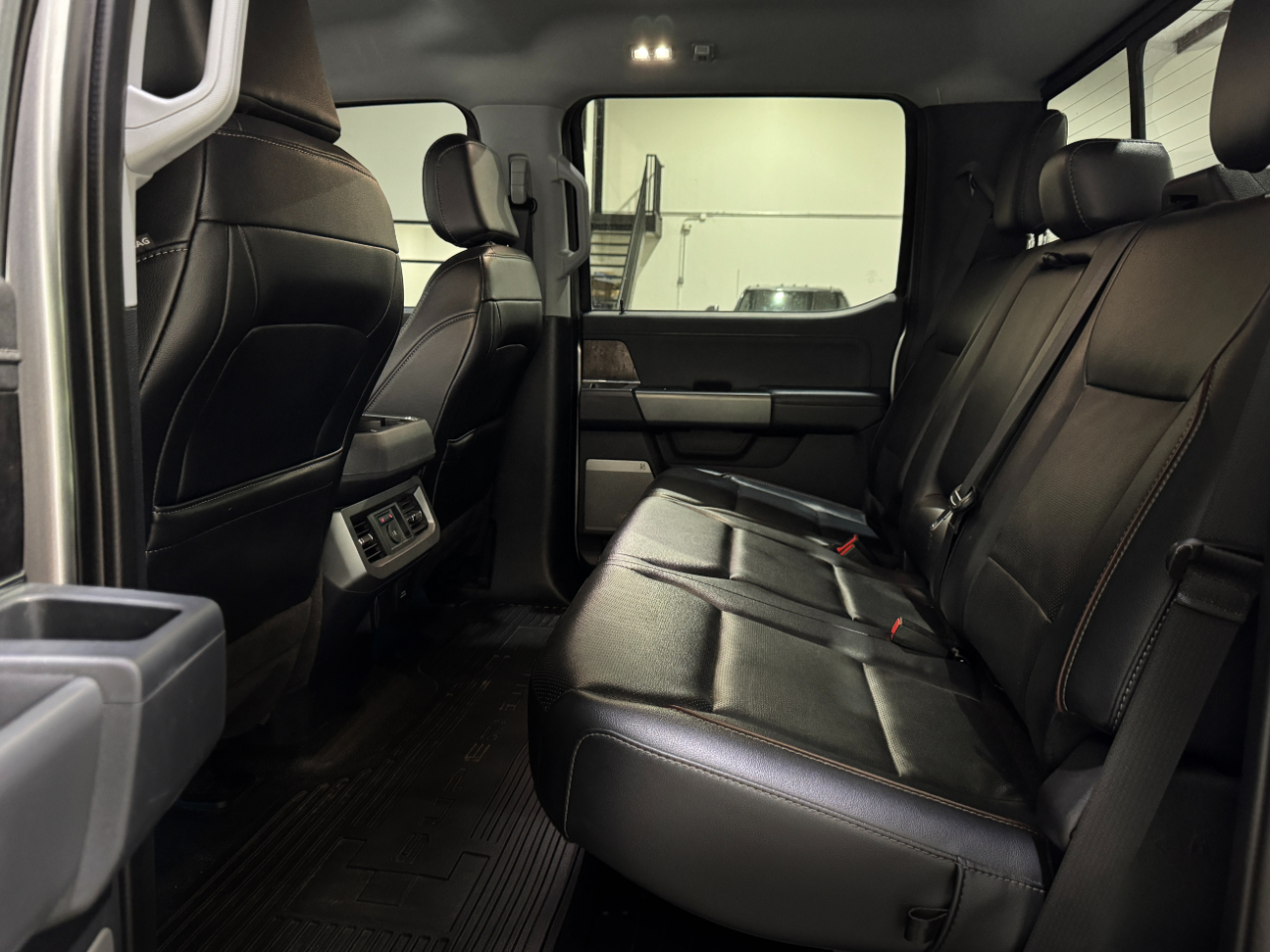 Ford Super Duty F-350 DRW  2023
