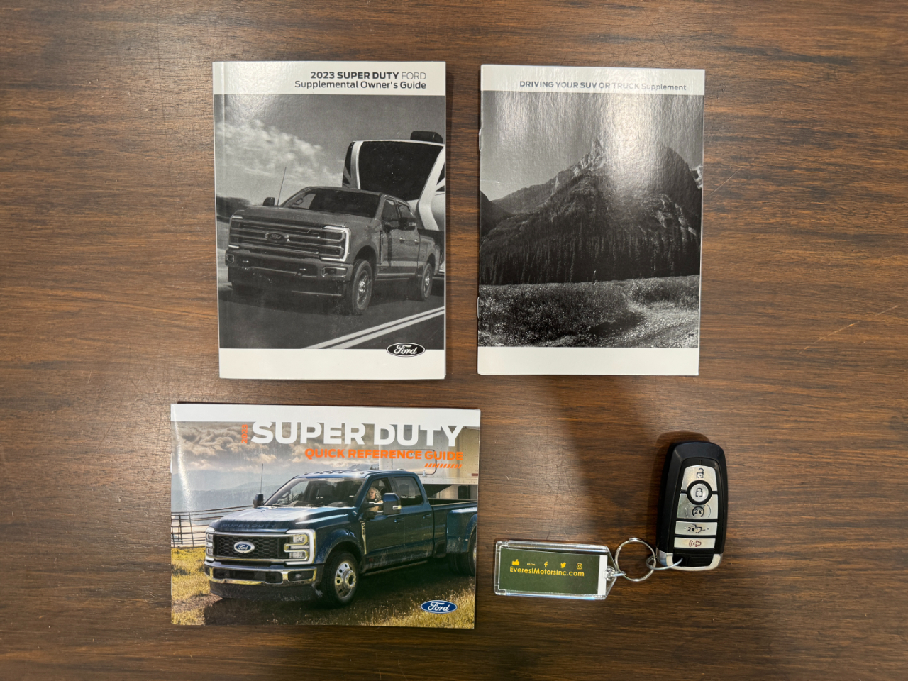 Ford Super Duty F-350 DRW  2023