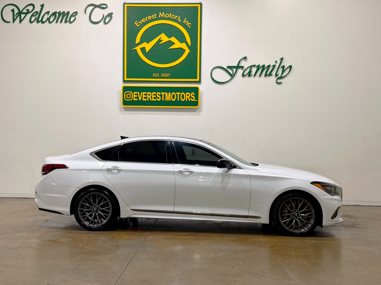 Genesis G80  2018
